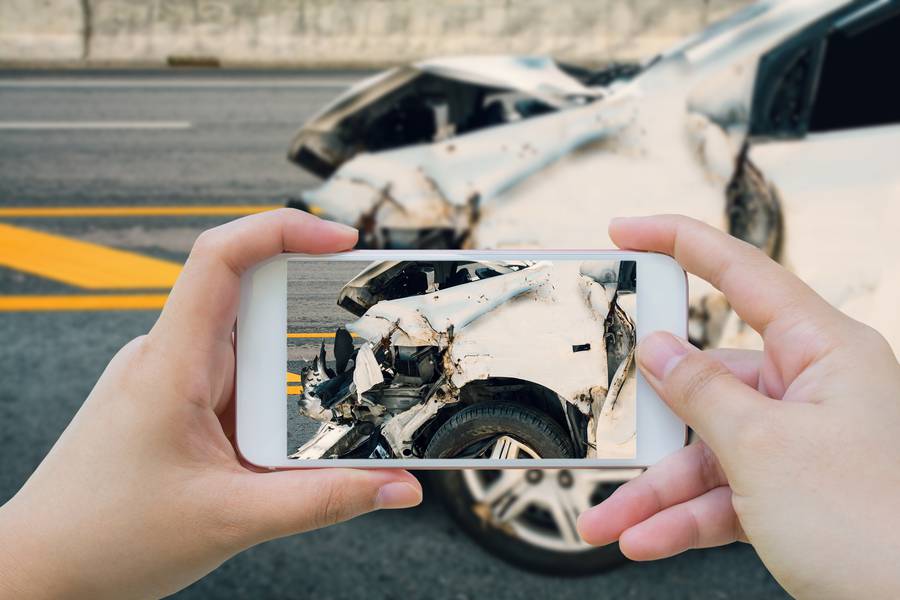 Dopravná nehoda, mobil, auto, havarijná poistka
