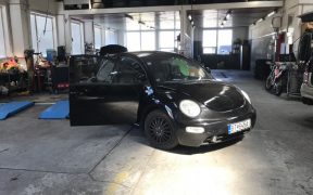 čierny volkswagen, súťaž, VW beetle 1, tuning, servis, autodielňa