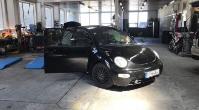 čierny volkswagen, súťaž, VW beetle 1, tuning, servis, autodielňa